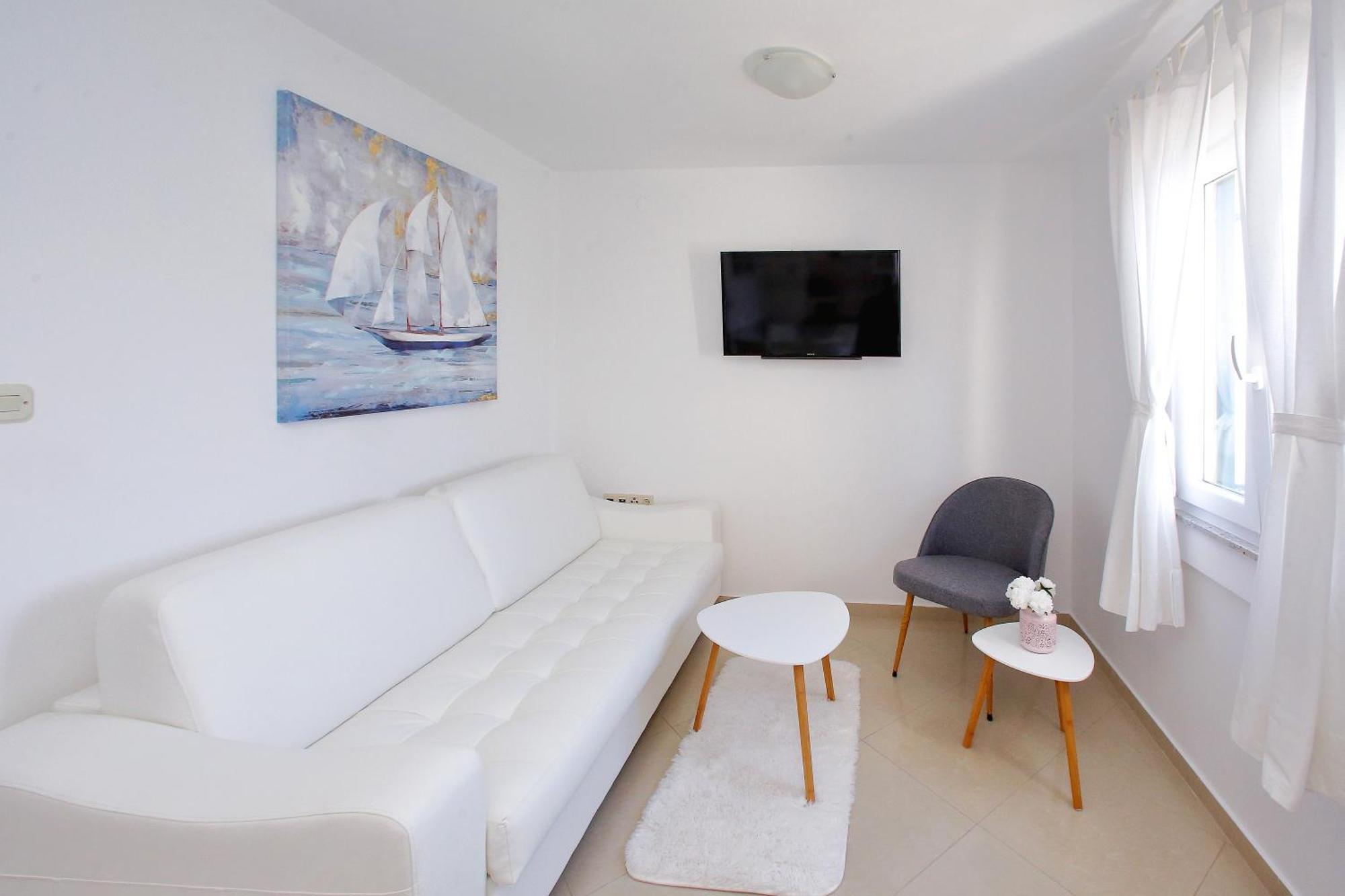 Apartments Nina Bibinje Exterior photo